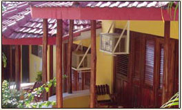 Guanacaste Hotels and Transfers: Hotel El Milagro 