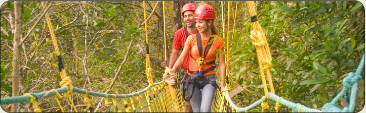 Aventura en el rio Guachipelin